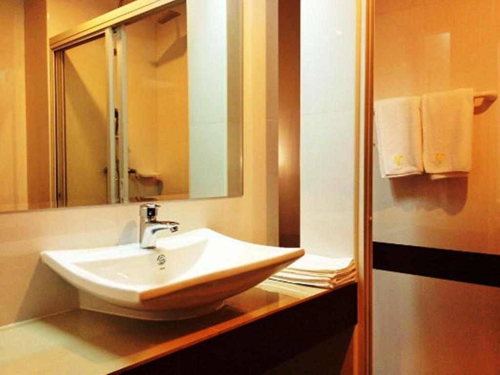 Sinkiat Buri Hotel Satun Chambre photo